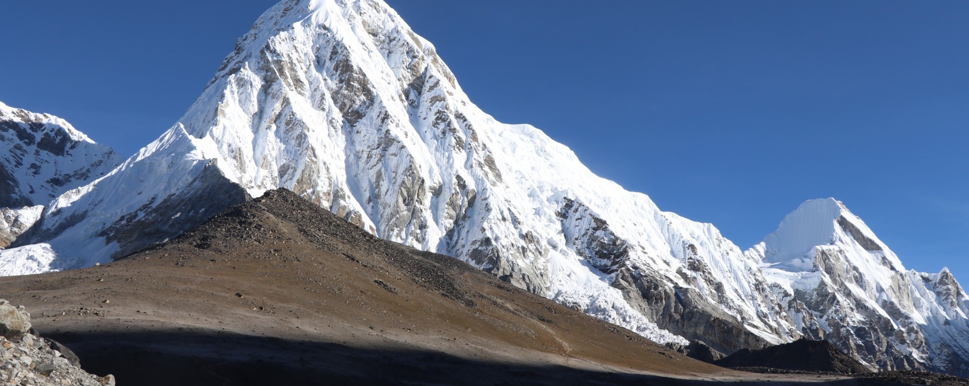 VIEW  FROM GORAKSHEP